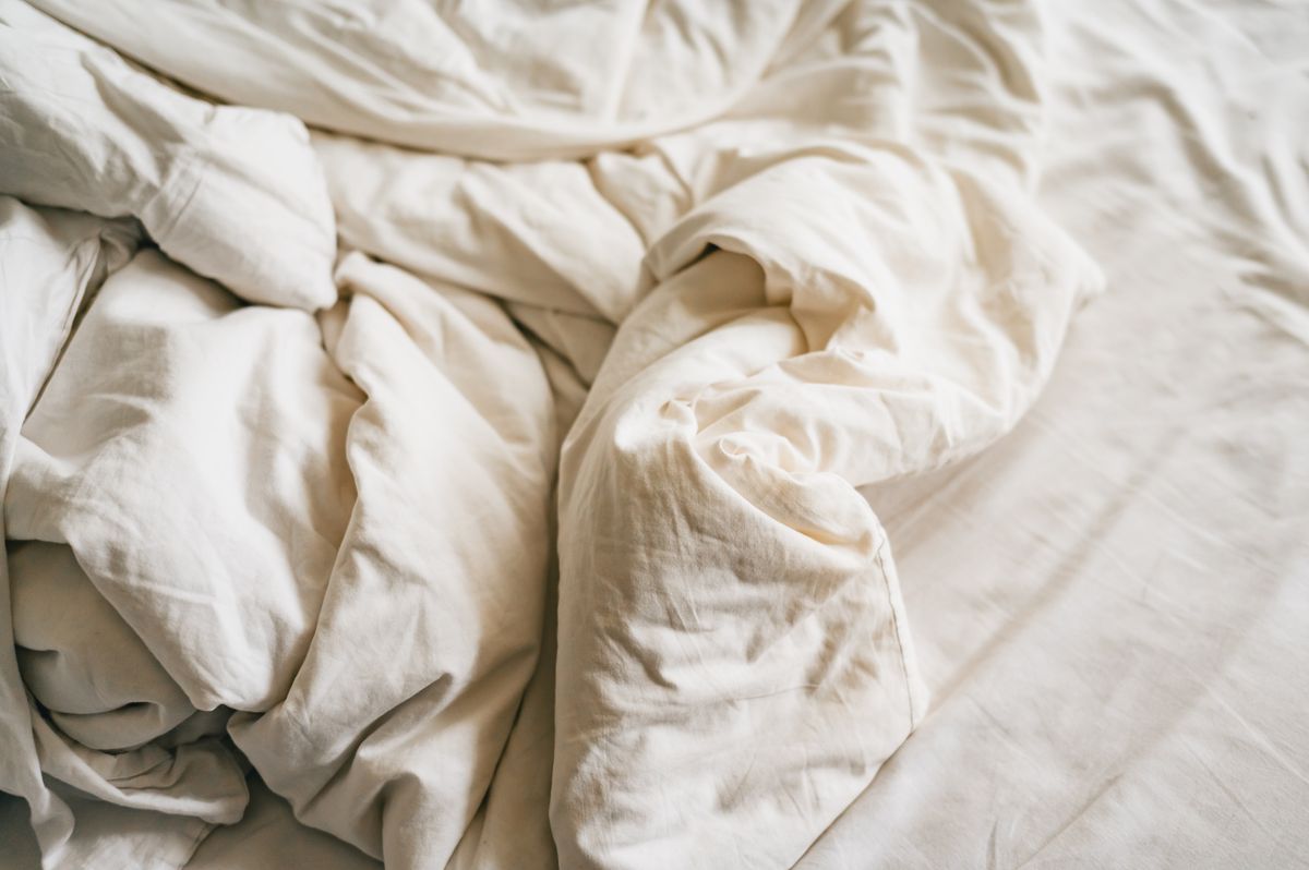 Comforter Set (sample photo — replace with your own product photography)